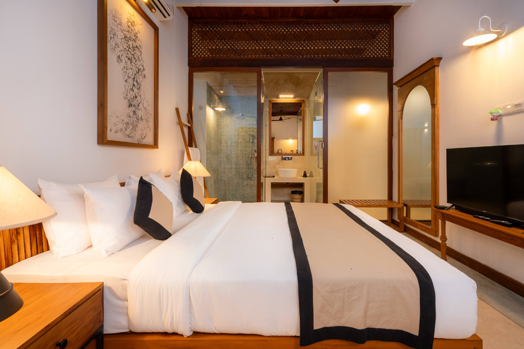 Deluxe Double Room-2