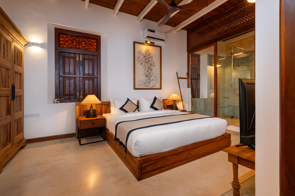 Deluxe Double Room-4